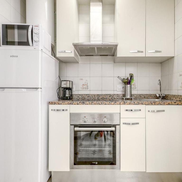 Apartment in Rosas near Platja de Roses Beach - Two-Bedroom Apartment - 9