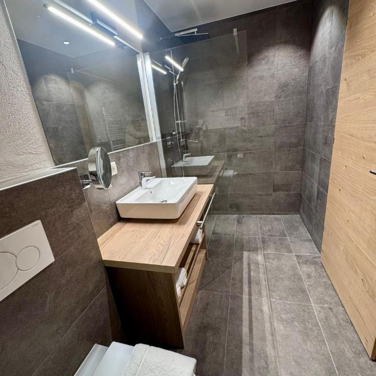 Home's am Hof - Apartment mit 2 Schlafzimmern - 6