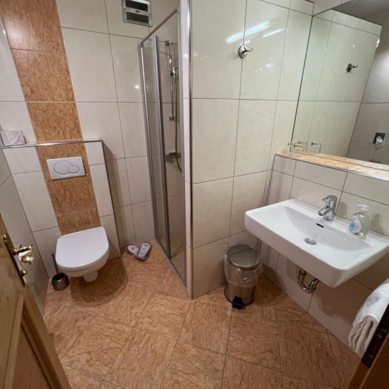 Hotel Garni Gafluna - Comfort Doppelzimmer mit Terrasse - 14