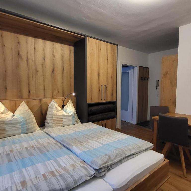 Appartements MAYR inklusive ganzjährig GRATIS Zugang zur ALPENTHERME und im SOMMER kostenlose Bergbahnnutzung - Apartment mit 1 Schlafzimmer - 4