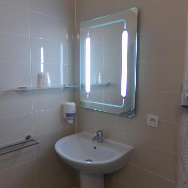 HoteI de la Plage Montpellier Sud - Chambre Double Standard - 4