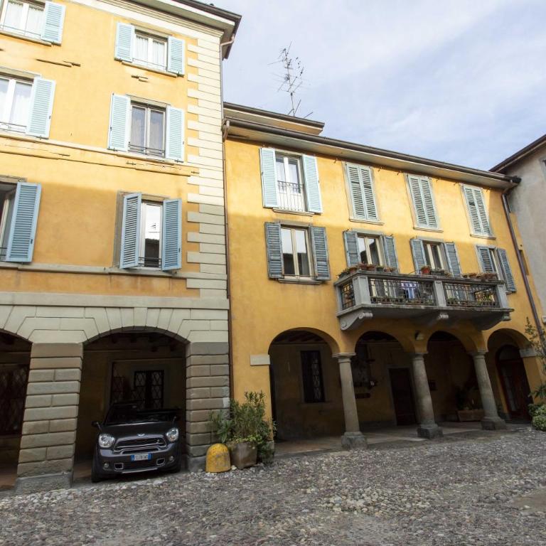 Max Rooms Bergamo - Camera Matrimoniale con Bagno Privato - 23