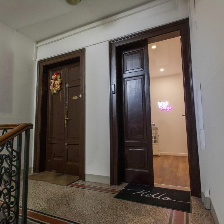 Max Rooms Bergamo - Camera Matrimoniale con Bagno Privato - 21