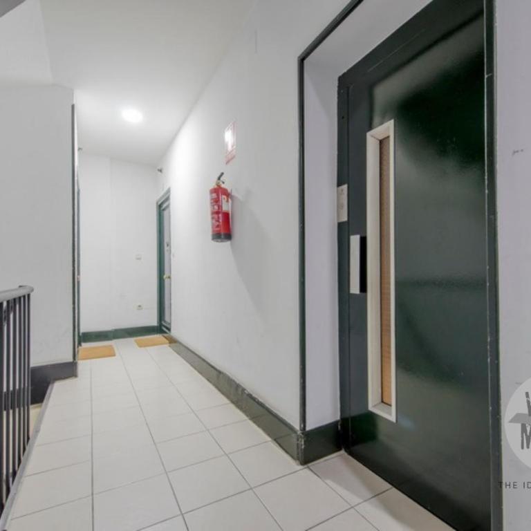 Confort y tradición para 7, conoce Toledo 77 - Apartment - 6