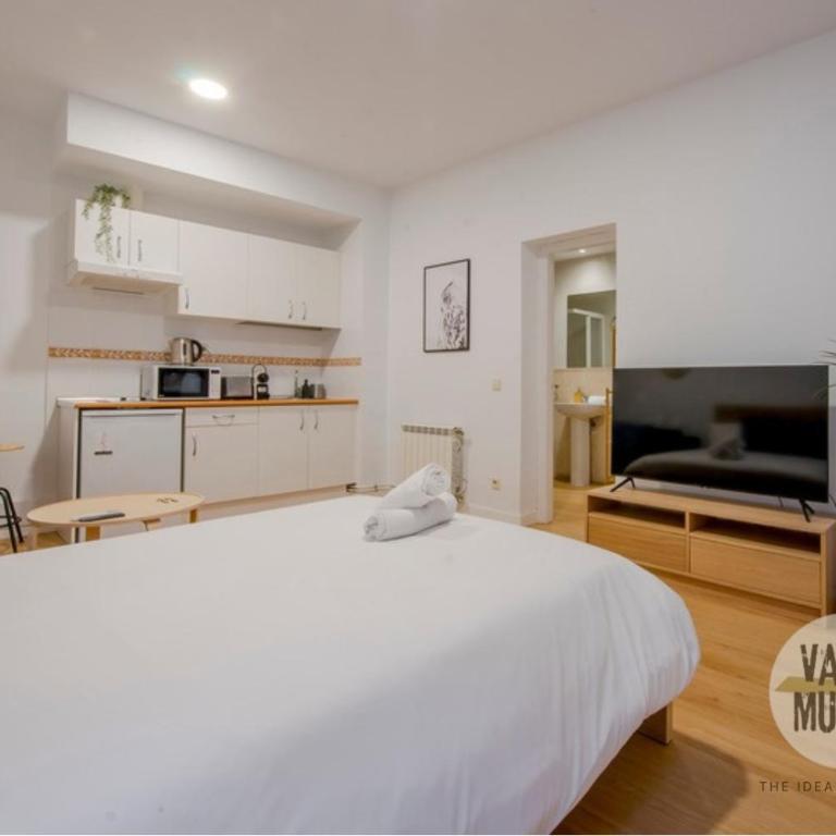 Aventura para 3 en Sol, ven a Concepción Jerónima - Apartment - 13