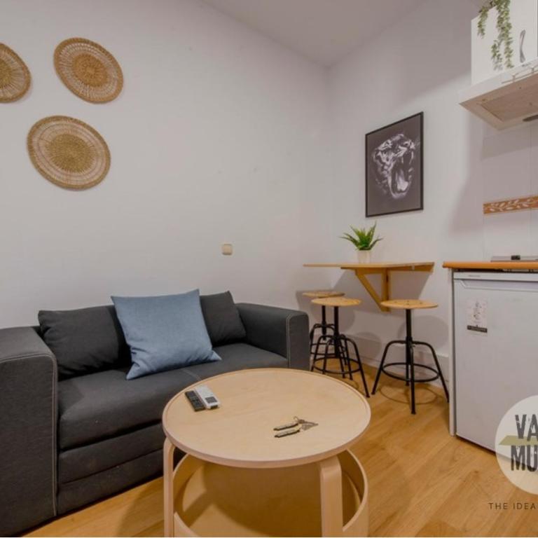 Aventura para 3 en Sol, ven a Concepción Jerónima - Apartment - 17