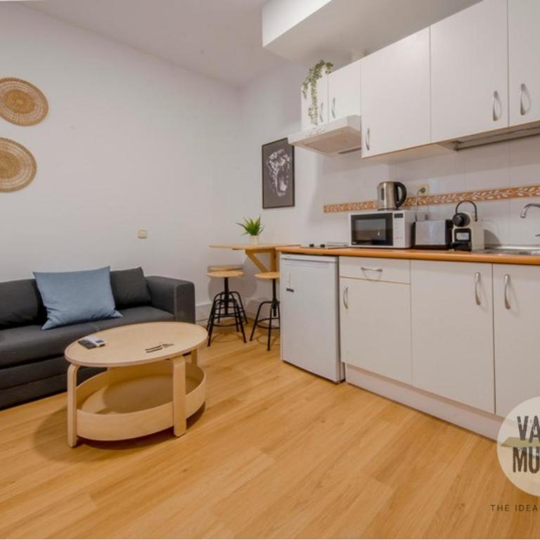 Aventura para 3 en Sol, ven a Concepción Jerónima - Apartment - 16