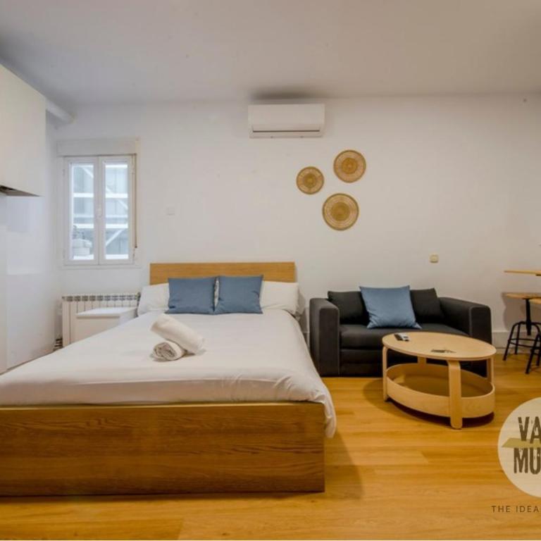 Aventura para 3 en Sol, ven a Concepción Jerónima - Apartment - 9
