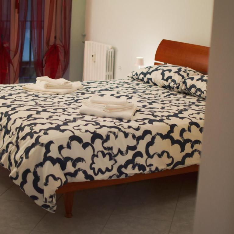 Ampio e luminoso appartamento 80 mq con Wi-Fi fibra vicino Parco Valentino, Ospedali e Inalpi Arena - Casa con 2 Camere da Letto - 2