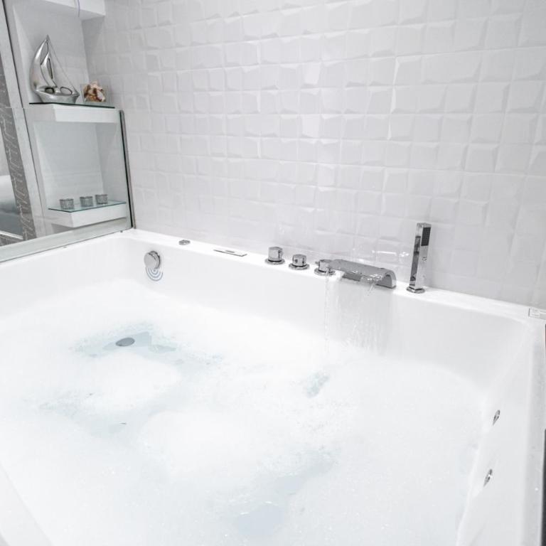 Gold Horizon Luxury Apartments - Apartamento de 2 dormitorios - 17