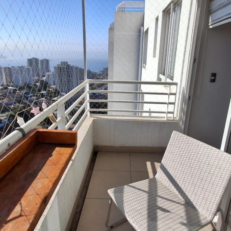 Lindo departamento de vacaciones, vista a la bahia de Valparaíso - Two-Bedroom Apartment - 21