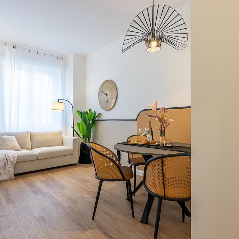Navigli Duomo Chic Apartment WiFi AC - Appartamento con 1 Camera da Letto - 2