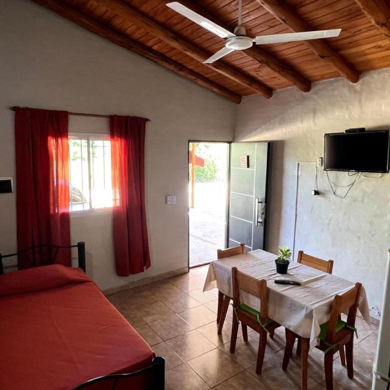 Complejo la Luisina - Cabaña de 1 dormitorio - 3