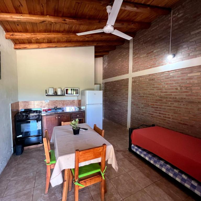 Complejo la Luisina - Cabaña de 1 dormitorio - 4