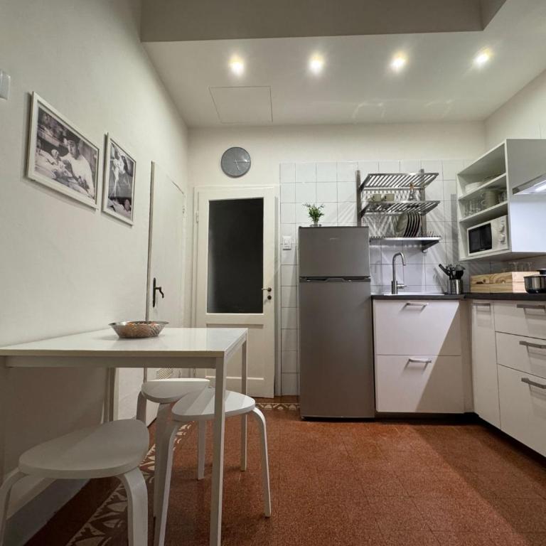 Ambrogio 33 - three bedrooms three bathrooms - Appartamento con 3 Camere da Letto - 6