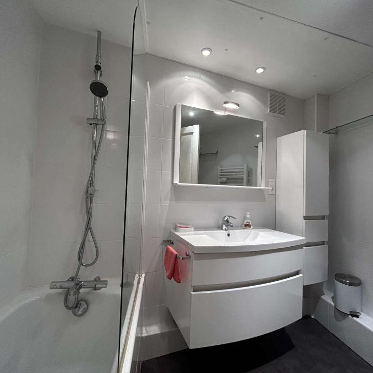 Maison 4 pièces BANYULS SUR MER BN000-009 - Three-Bedroom House - 15