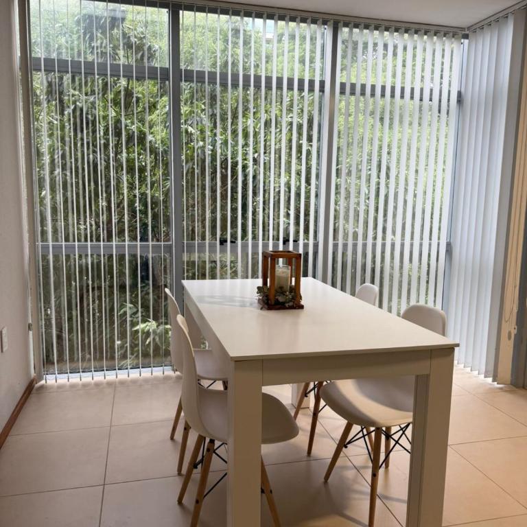 Depto 2 dormitorios - LIBERTADOR - Apartamento de 2 dormitorios - 4