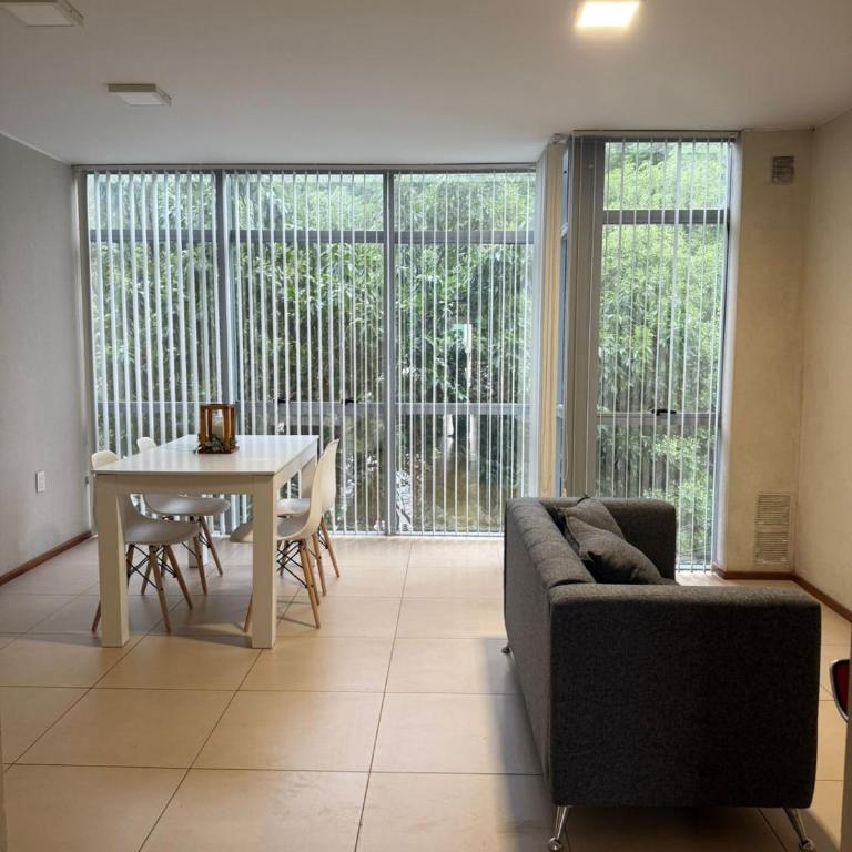 Depto 2 dormitorios - LIBERTADOR - Apartamento de 2 dormitorios - 5