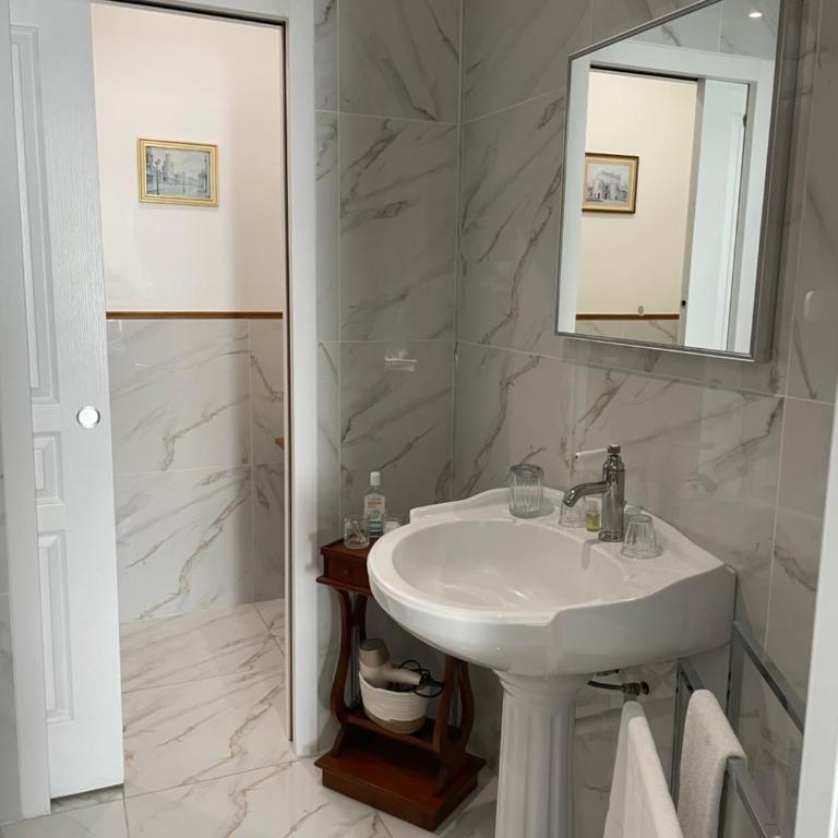 La Boulonnaise - Chambre Double avec Salle de Bains Privative Extérieure - 6