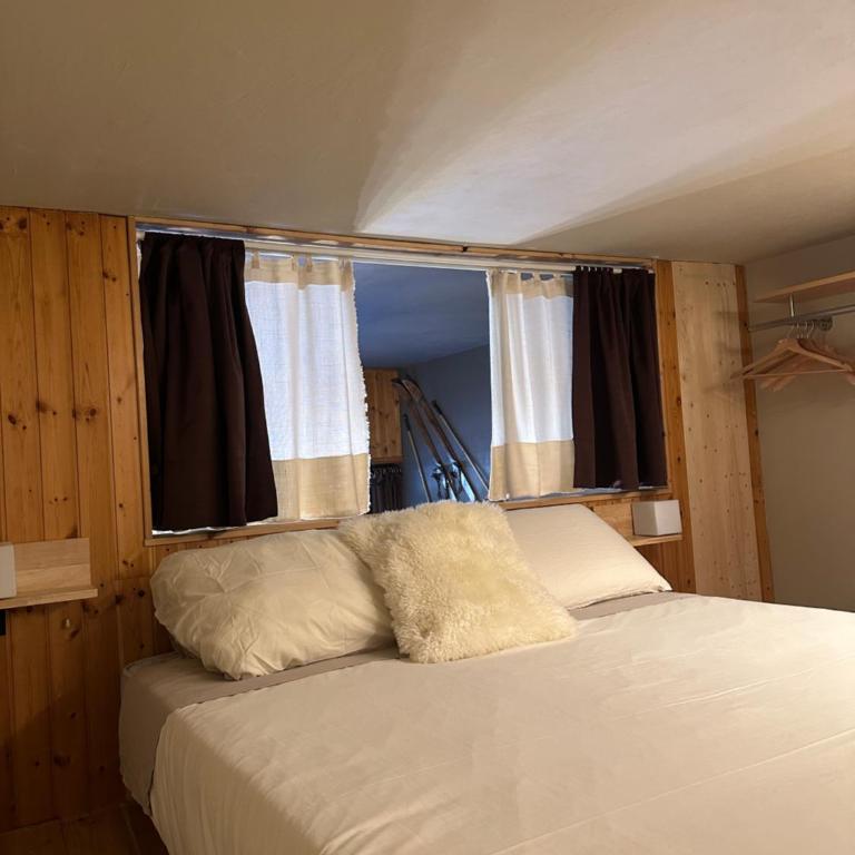 Loft in Piazza Dodero A due passi dalle piste - Appartement 1 Chambre - 35