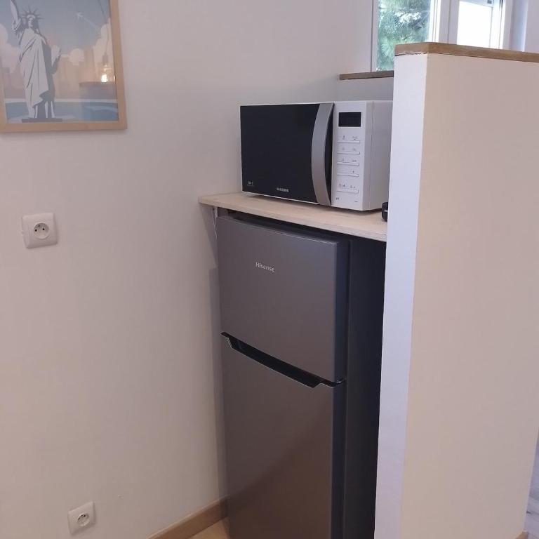 Superbe appartement rénové à 250m des remparts - One-Bedroom Apartment - 41