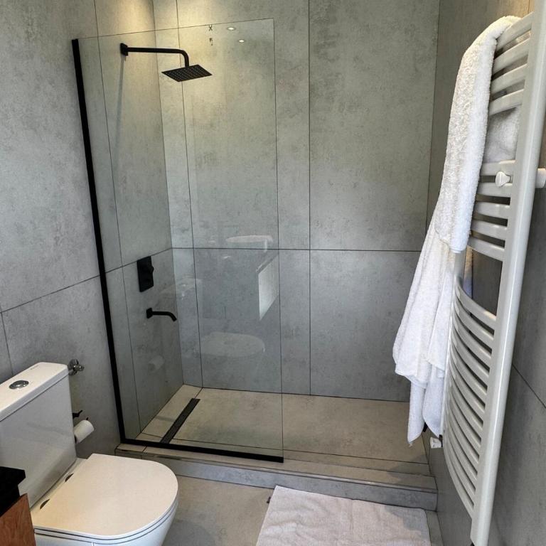 Moderna Casa entre Campo de Frambuesas - Casa de 4 dormitorios - 45
