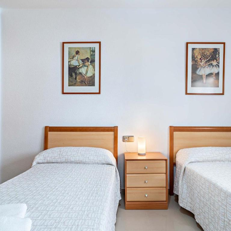 Elegante piso en la Romanilla - Two-Bedroom Apartment - 23