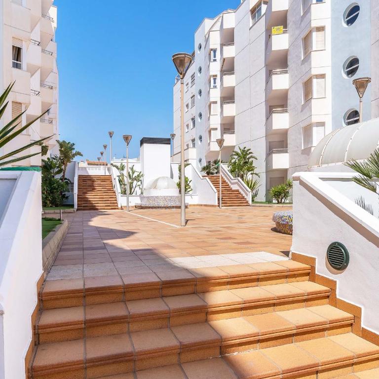 Elegante piso en la Romanilla - Two-Bedroom Apartment - 35