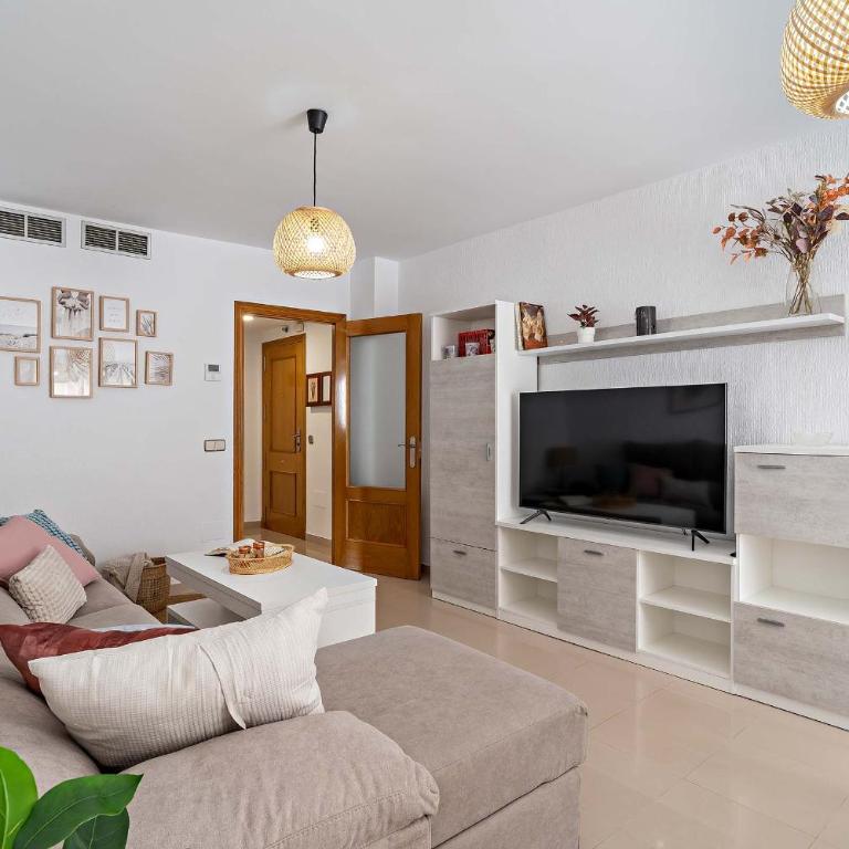 Elegante piso en la Romanilla - Two-Bedroom Apartment - 20