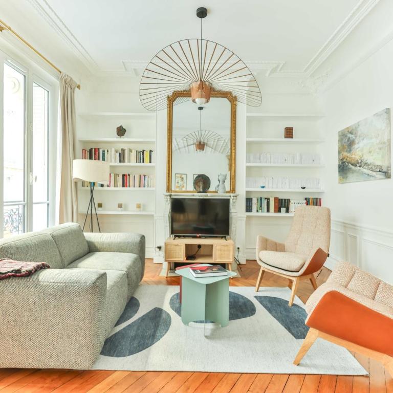 Bright, modern apartment- 14 arrd- Mobility lease - Appartement 2 Chambres - 2