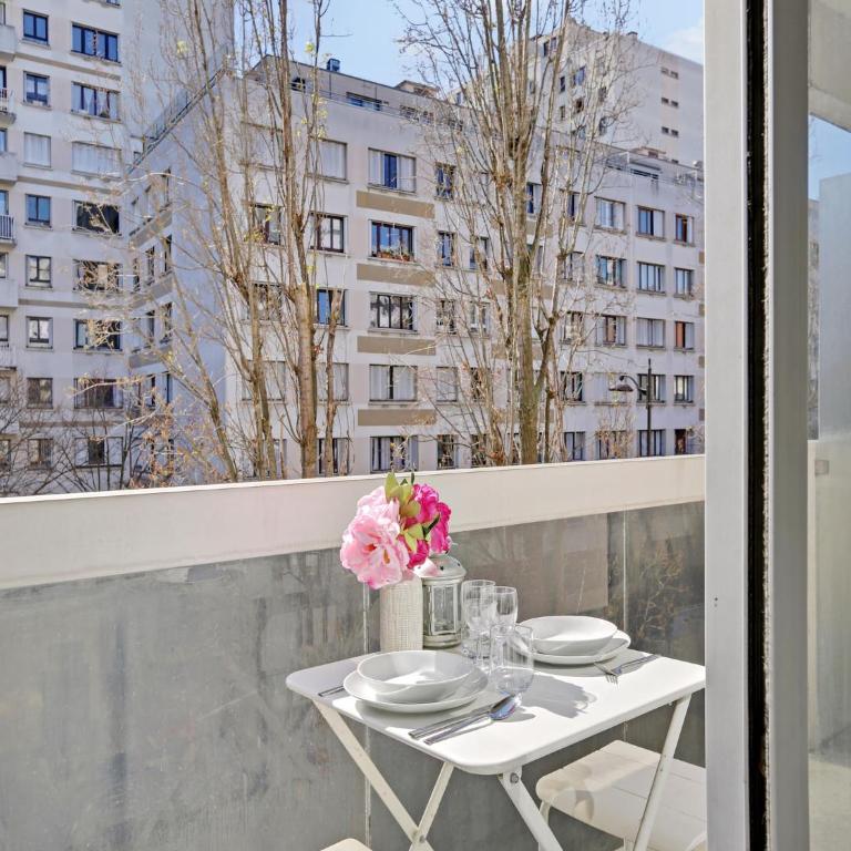 Studio near Bassin de la Villette - 2P balcony - Maison de Vacances - 2