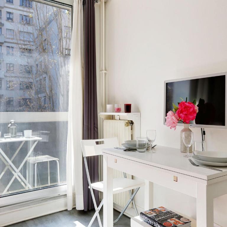 Studio near Bassin de la Villette - 2P balcony - Maison de Vacances - 16