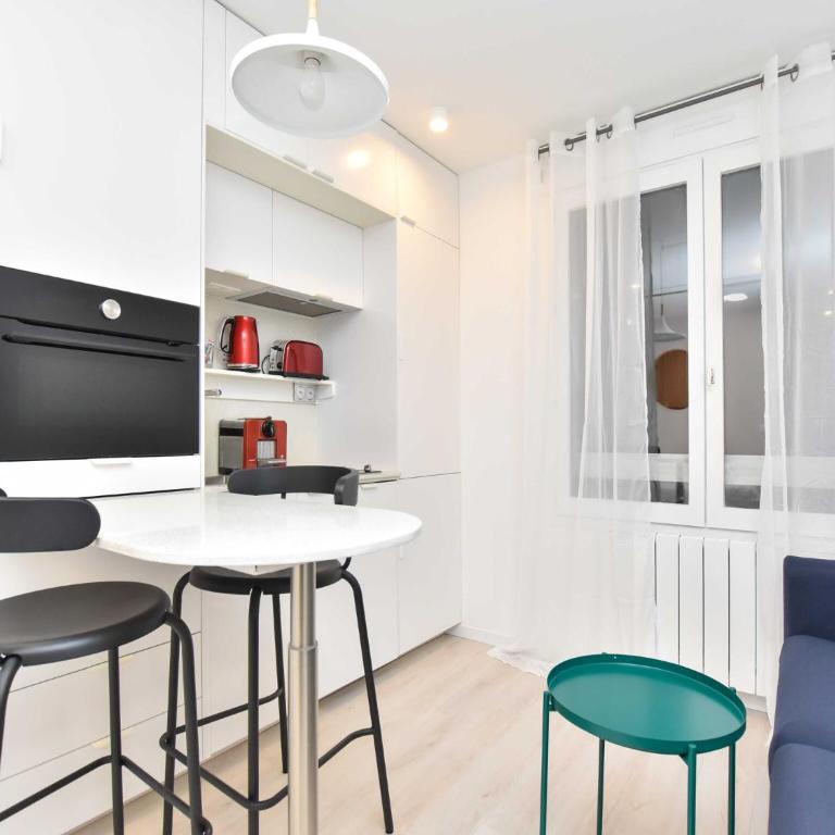 Super Studio lumineux- Gambetta BAIL MOBILITE - Appartement - 12
