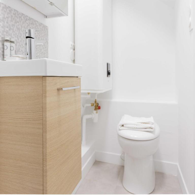 Studio cosy - Pereire Arc de Triomphe - Appartement - 9
