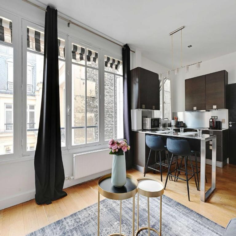 Nice and quiet 1BDR apartment 8th - BAIL MOBILITE - One-Bedroom Apartment - 11