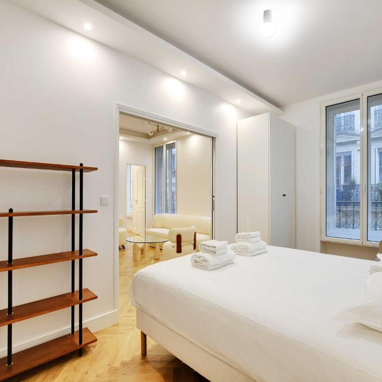 Elegant apartment 3BDR 6P - Champs-Élysées - Three-Bedroom Apartment - 11
