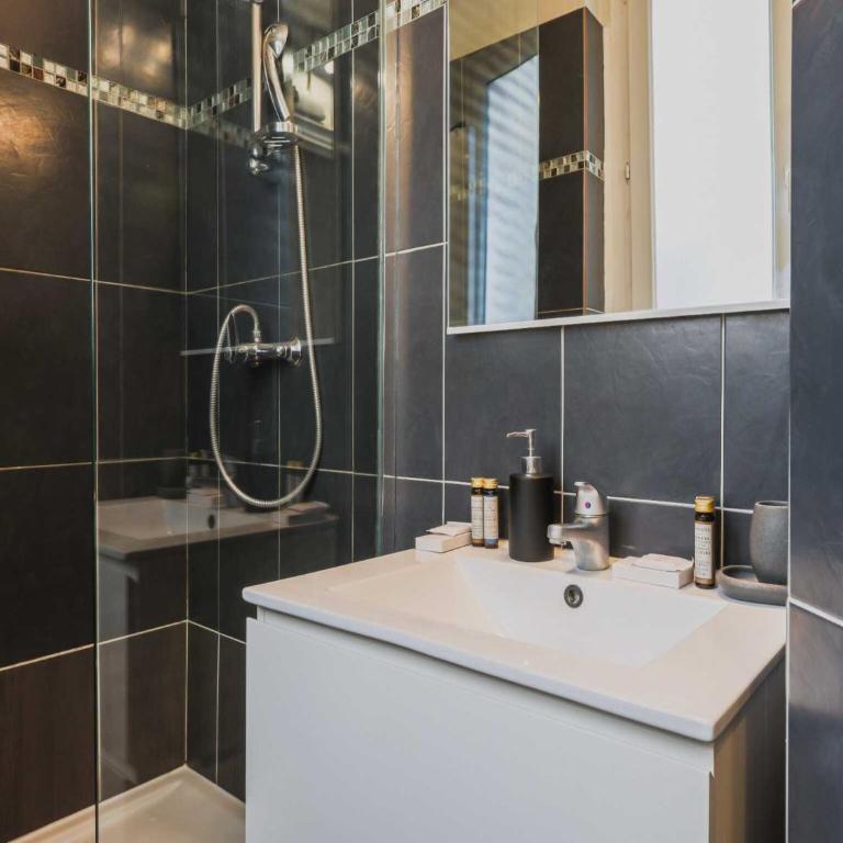 Comfortable flat - 1BD 4P - Gare Est - Appartamento con 1 Camera da Letto - 9
