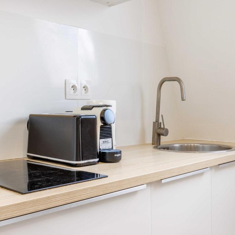 Charming aprt - 1 BDR 2P - Victor Hugo - One-Bedroom Apartment - 9