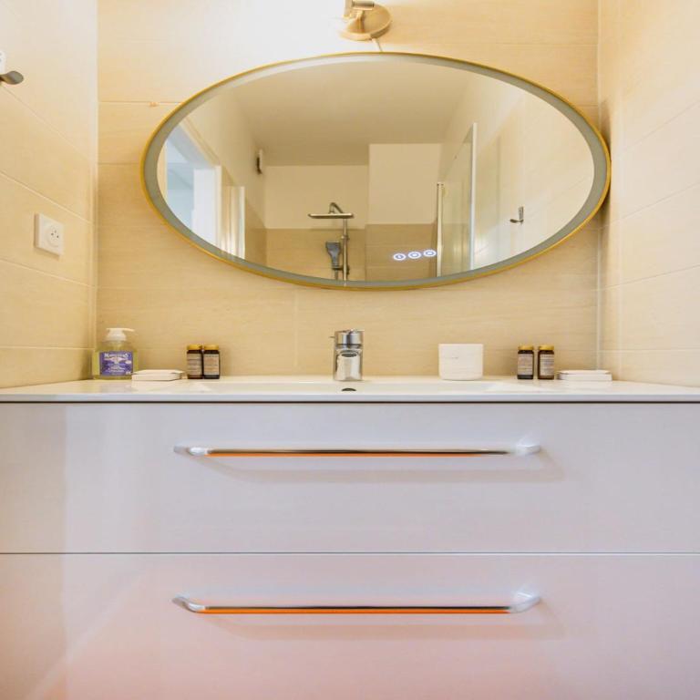 Charming Flat - 2BD 3P - Proche Batignolles 17eme - Appartement 1 Chambre - 15