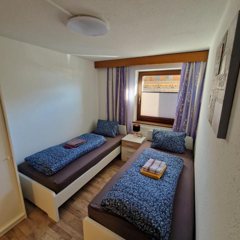 Appartement Sarah - Two-Bedroom Apartment - 8