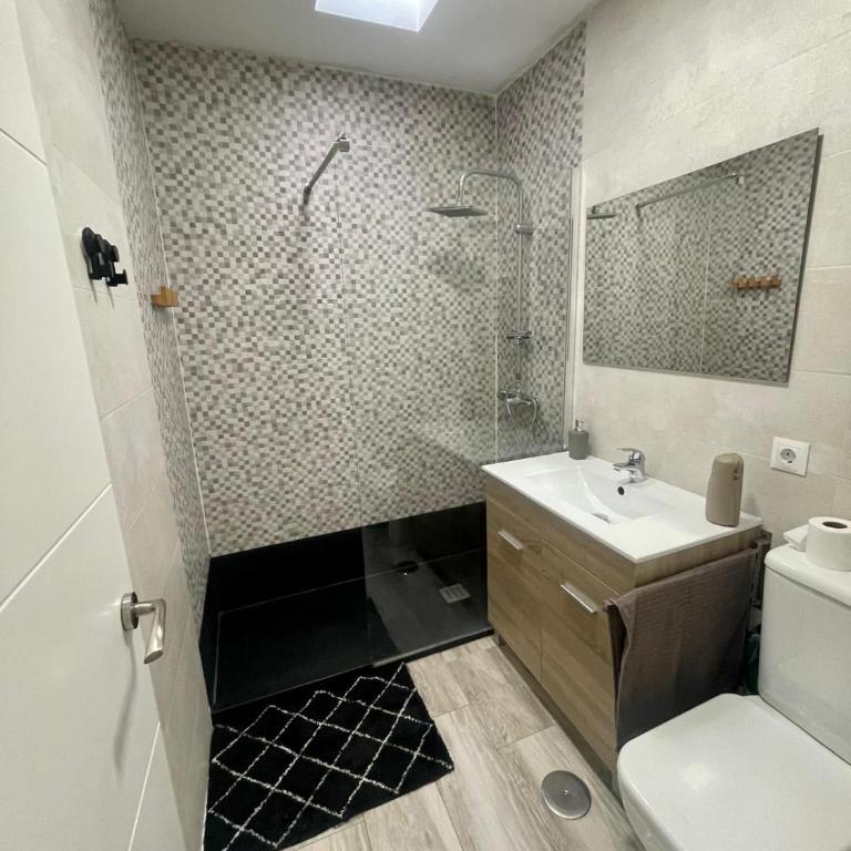 Pedregalejo Beach House - Apartamento con terraza - 64