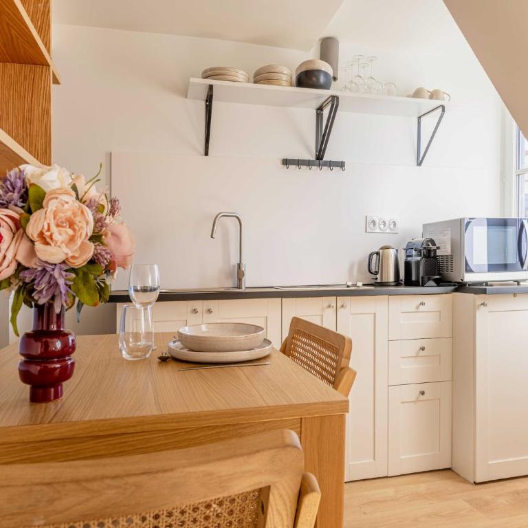 Studio COSY in the heart of Paris - Mobility lease - Maison de Vacances - 7