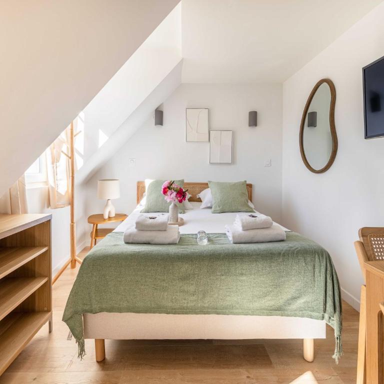 Studio COSY in the heart of Paris - Mobility lease - Maison de Vacances - 1