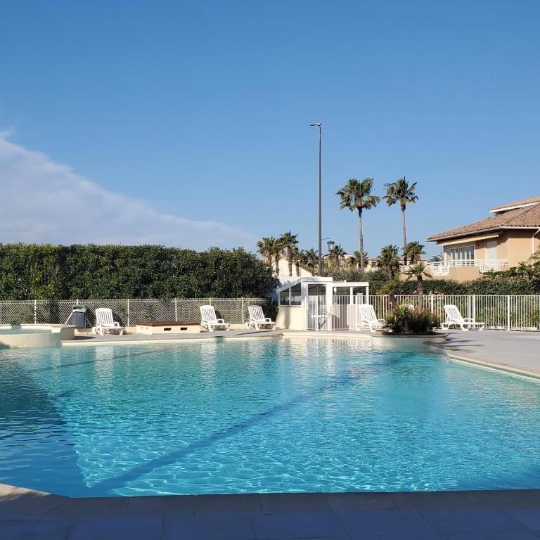 Cap HERMES, T2-3, 40m2, 4-5p, ,grande terrasse vu - Appartement - Vue sur Mer - 3
