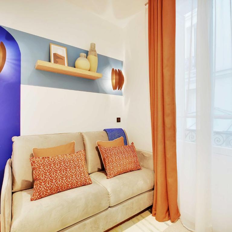 Cozy Parisian 2P Studio in the Prestigious 8th - Studio - 5