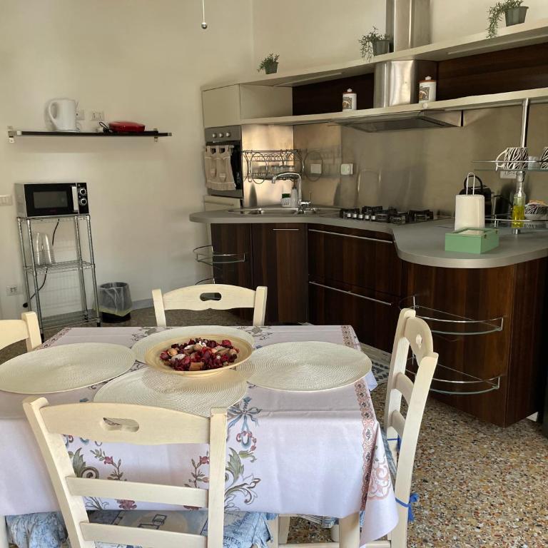 Riza Subway A Tourist Accommodation - Appartamento Standard con 2 Camere da Letto - 5