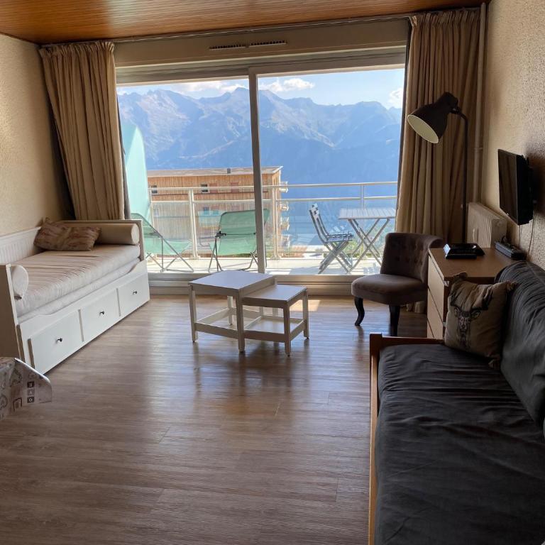 Majestic I - Appartement avec Balcon - 1