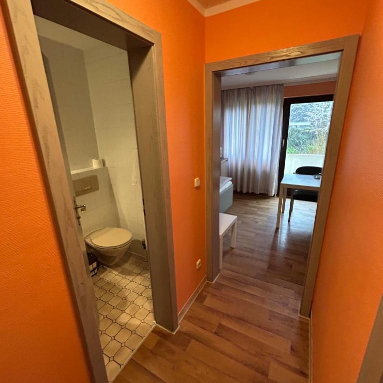 2-Rent Group Hostel Rooms AUB162 - Einzelzimmer - 2