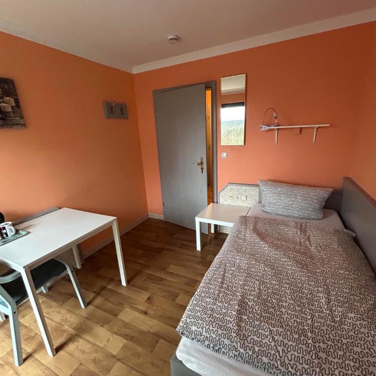 2-Rent Group Hostel Rooms AUB162 - Einzelzimmer - 5
