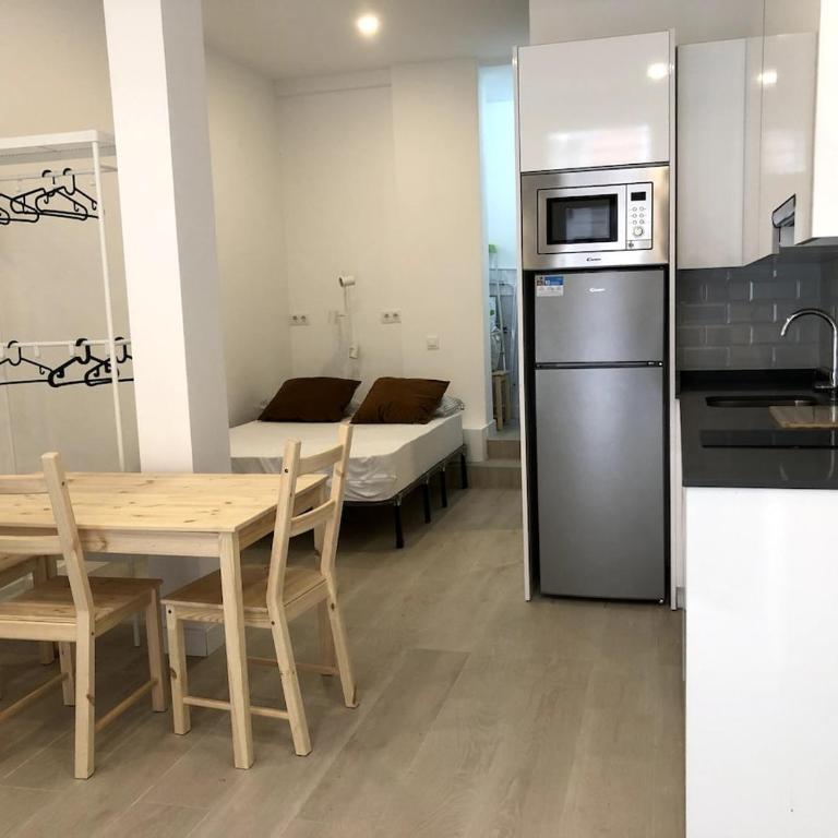 Apto con encanto en calle Ansar - Apartamento de 1 dormitorio - 1